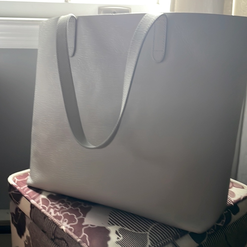 Cuyana grey tote